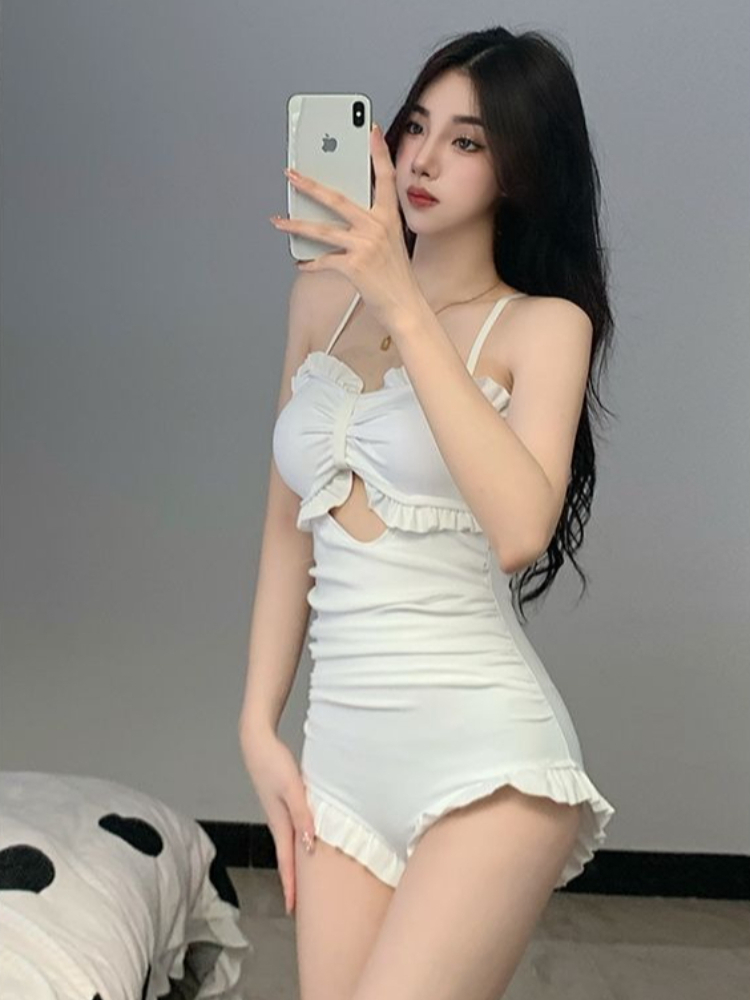 Swimwear - ชุดว่ายน้ำสตรีแบบสุภาพ โรแมนติก ปกปิดมิดชิด ป้องกันรังสียูวี พร้อมเสื้อคลุมชายหาด สำหรับนักเรียนหญิง