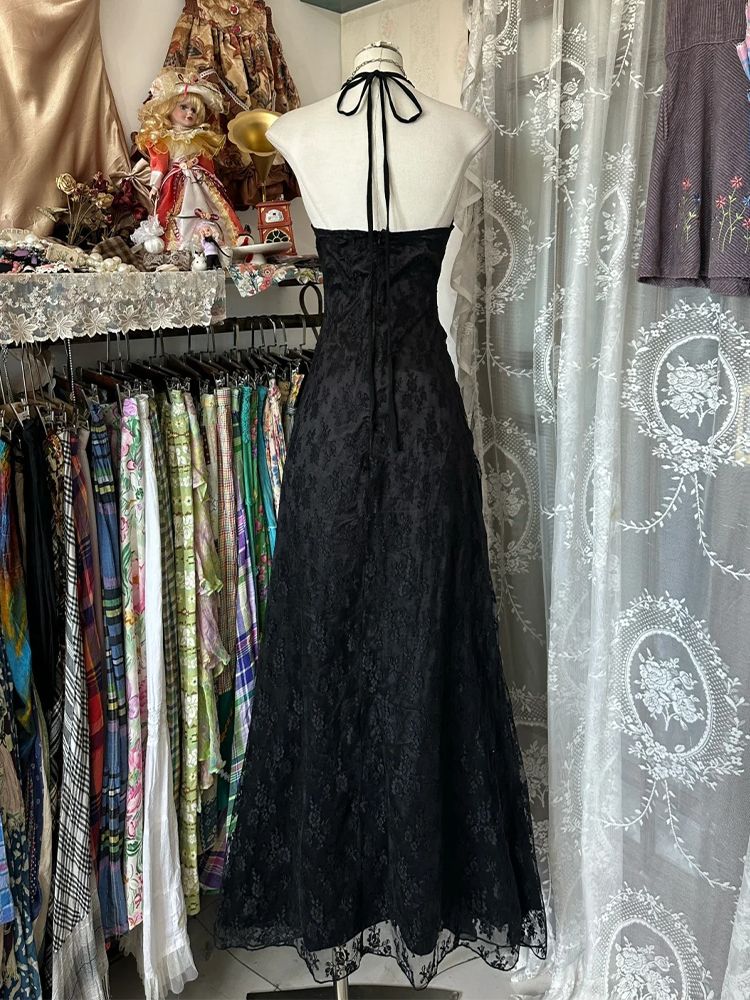 เดรสวินเทจ Y2K แบบผูกคอ ไร้แขน - Y2K Backless Halter Mini Dress บทวิจารณ์และราคา